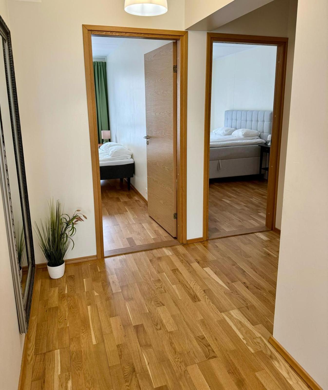 Raatuse 85 Deluxe Apartments Тарту Екстериор снимка
